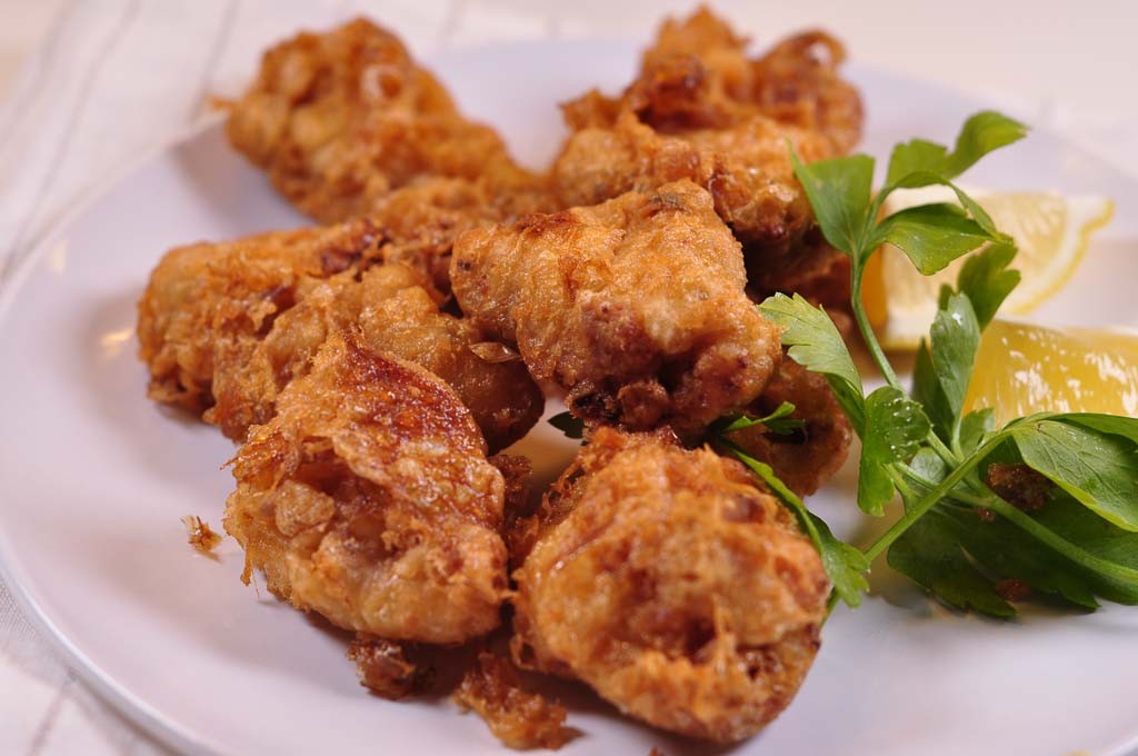 Italian Fried Chicken chicken morsels fried landscape close up
