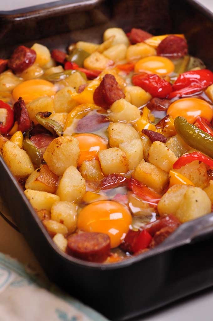 chorizo potato and egg tray bake with cracked eggs 3