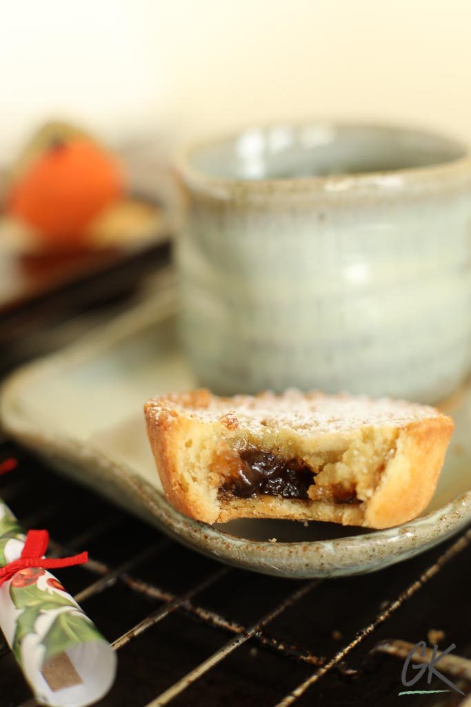 Frangipane Mince Pies on saucer with robin and cracker